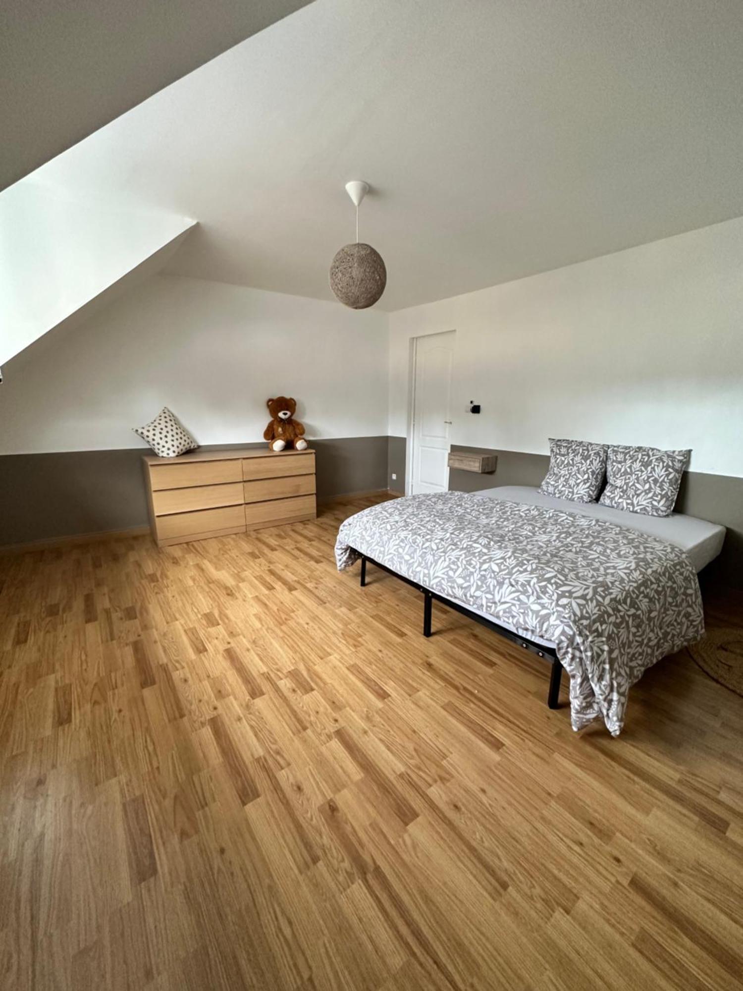 Appartement Calme, Spacieux Et Chic En Centre Ville ! Calais Exterior foto